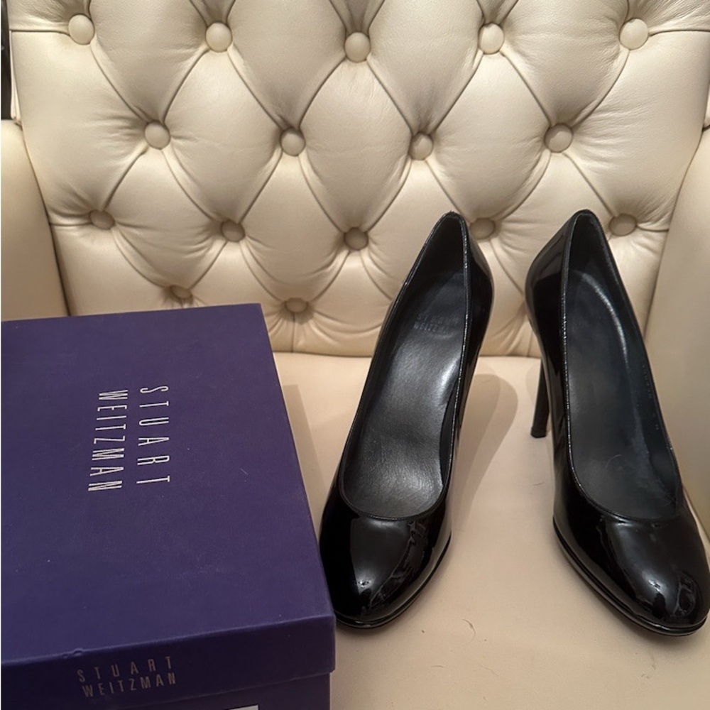Stuart Weitzman “Platswoon” — Black Patent Leather Heels